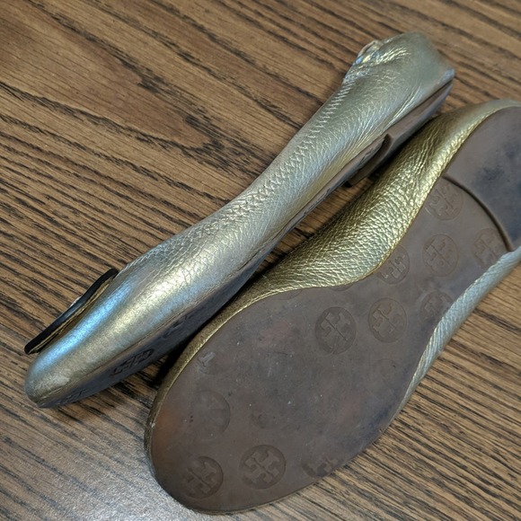 Tory Burch Gold Metallic Leather Flats 7 - Picture 5 of 14